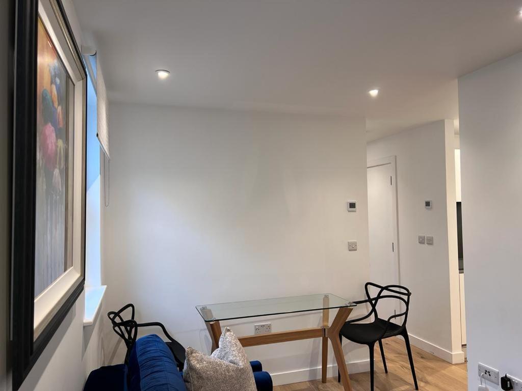 Chapel - Central Studio Apartment Бат Екстериор снимка